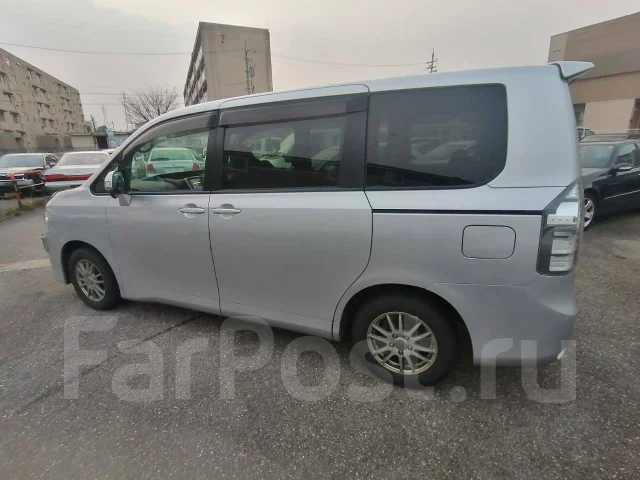 Toyota Voxy. ZRR70, 3ZRFE ����