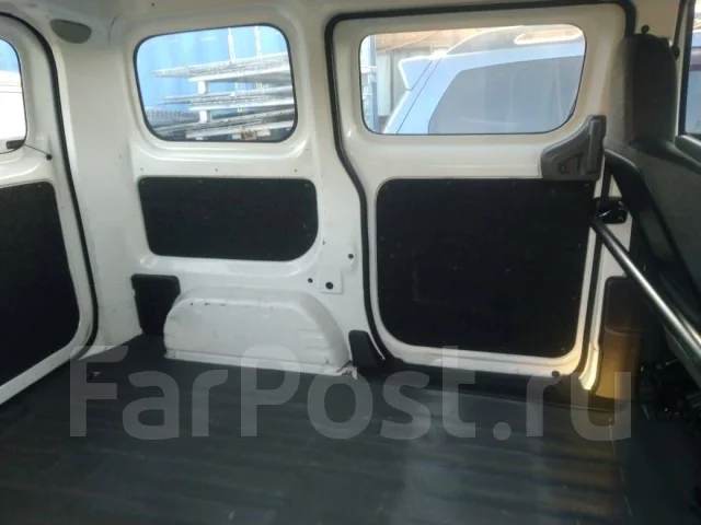 Nissan NV200. M20, HR16DE ����