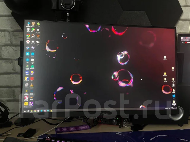 MSI. 27" ����