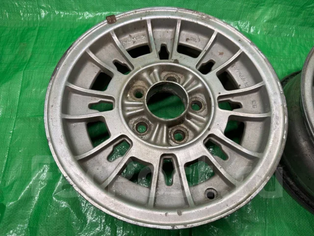 Almex. 5.5x14", 5x114.3, ET25 ����