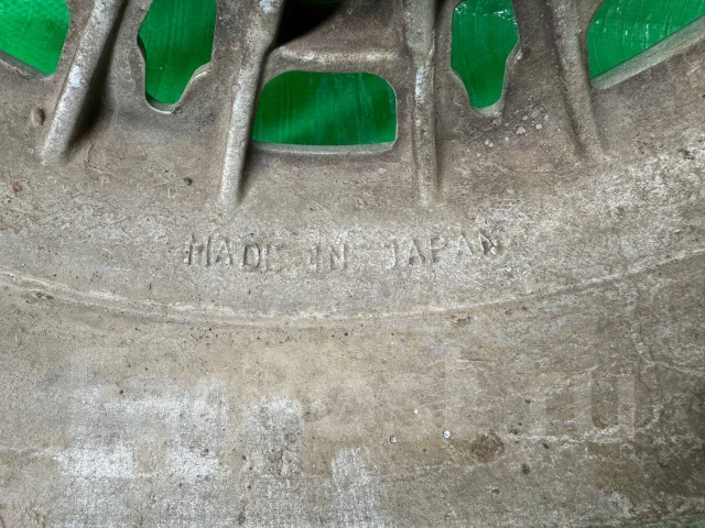Almex. 5.5x14", 5x114.3, ET25 ����