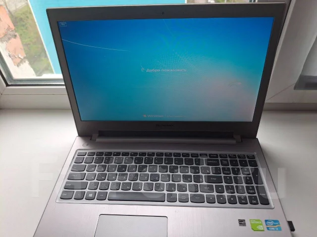 Lenovo IdeaPad Z500. ���� 500���, WiFi: 1, Bluetooth: 1, ����������� �� 1��. ����