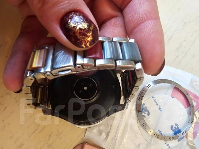 Samsung Galaxy Watch ����