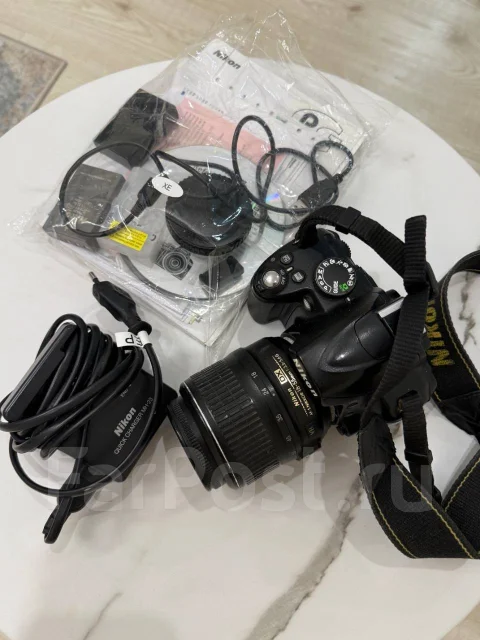 Nikon D3000 ����
