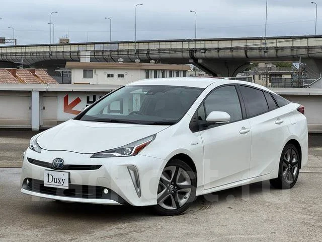Toyota Prius. ��������, ��������, 1.8 (98��.�.), ������, �/�. ��� ����� �� ������������ ����
