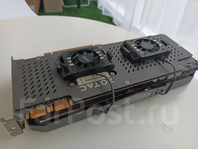 GeForce GTX 1070 ����