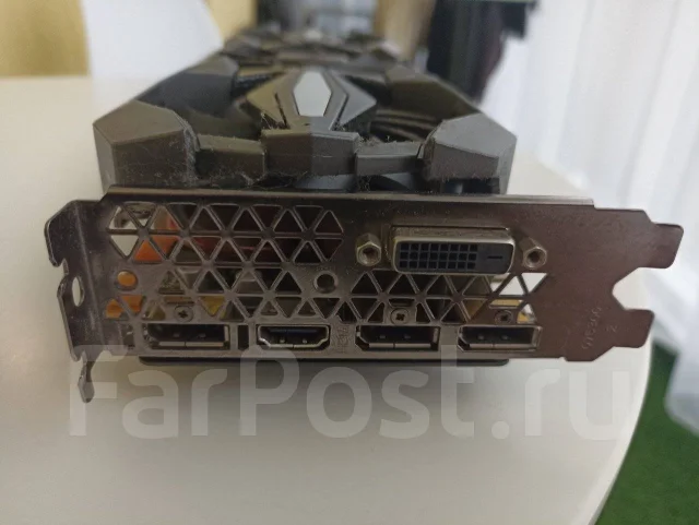 GeForce GTX 1070 ����