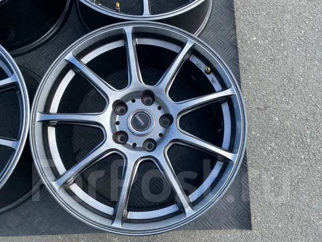 Hot Stuff G.speed. 8.0x17", 5x114.3, ET50, �� 73���. ����