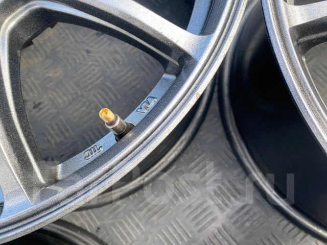 Hot Stuff G.speed. 8.0x17", 5x114.3, ET50, �� 73���. ����