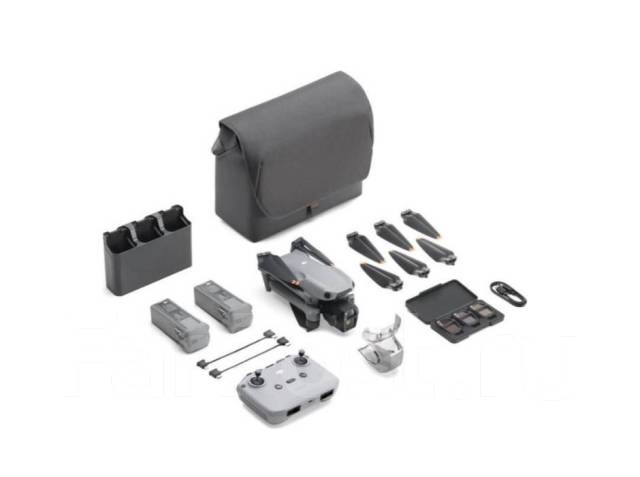 DJI Air 3S.   