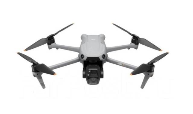 DJI Air 3S.   