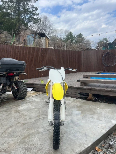 Suzuki RM-Z 250. 250����. ��., ��������, ���������, ������ �� �� ����