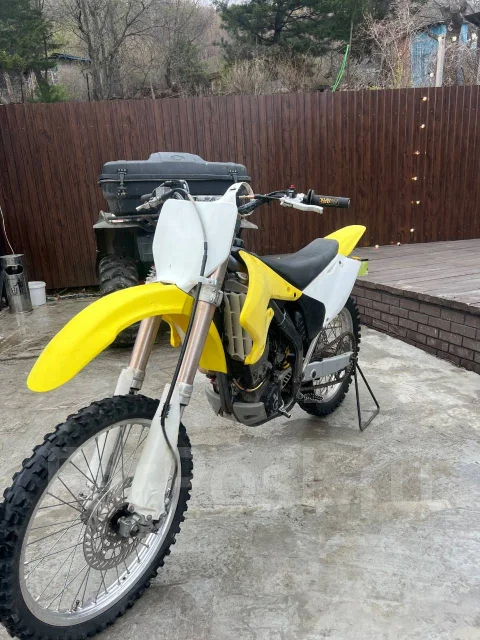 Suzuki RM-Z 250. 250����. ��., ��������, ���������, ������ �� �� ����