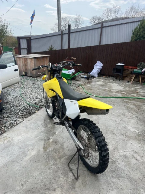 Suzuki RM-Z 250. 250����. ��., ��������, ���������, ������ �� �� ����