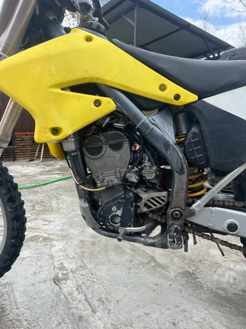 Suzuki RM-Z 250. 250����. ��., ��������, ���������, ������ �� �� ����