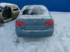 Hyundai Elantra. G4FC ����