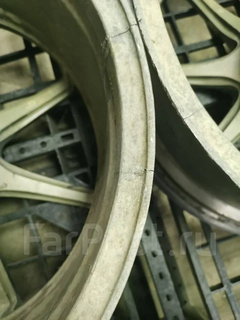 AVS Model T7. 8.0x18", 5x114.3, ET30. ��� ����� �� ������������ ����
