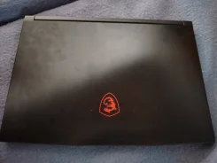 MSI GF63 Thin 10UC. 15.6", 4,5����, ��� 8 ��, ���� 512���, WiFi: 1, Bluetooth: 1, ����������� �� 4��. ����
