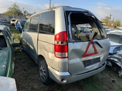 Toyota Noah ����