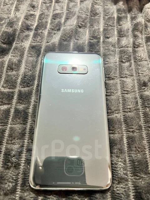 Samsung Galaxy S10e. �/�, 128 ��, �������, 3G, 4G LTE, Dual-SIM, NFC ����