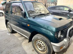 Mitsubishi Pajero Mini. 0 7LITRA ����