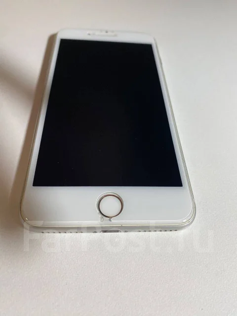Apple iPhone 8 Plus. �/�, 64 ��, �����, 3G, 4G LTE, ����������, NFC ����