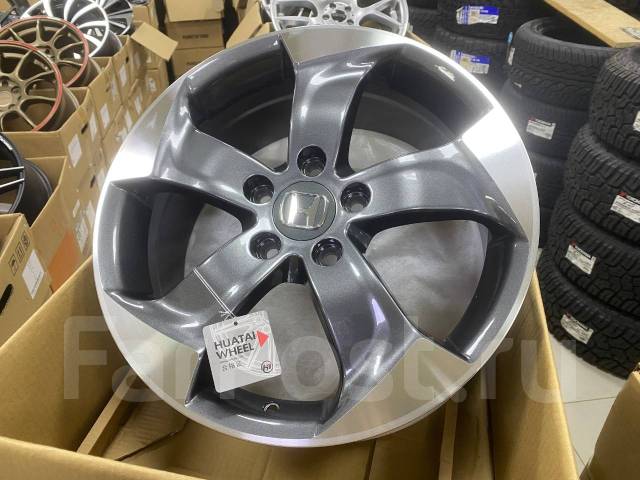 Honda. 7.0x17", 5x114.3, ET55,  64,1. 