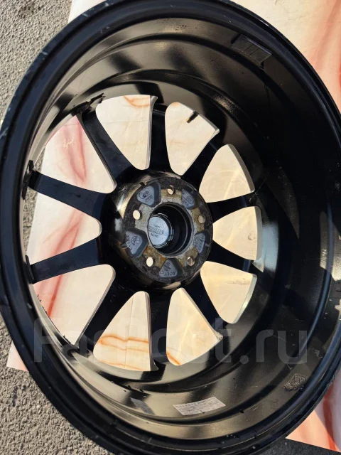 Enkei Rivazza Tuner. 7.0x17", 5x114.3, ET48, �� 73,1���. ����