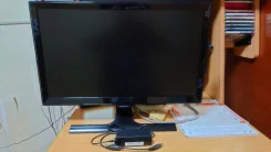 Samsung. 21.5", ���������� �� (LCD, LED, QLED) ����
