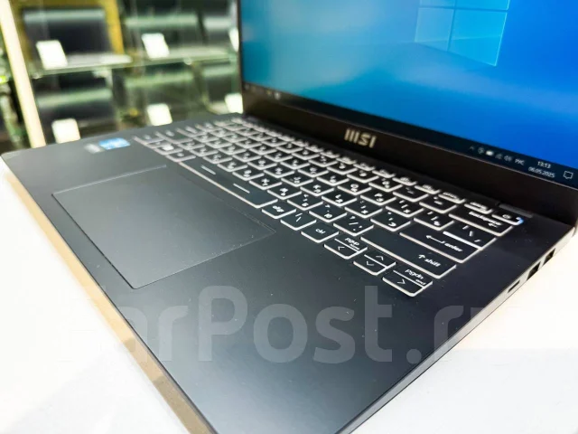 MSI Modern 14 C12M. 14", 1,3����, ���� 512���, WiFi: 1, Bluetooth: 1 ����