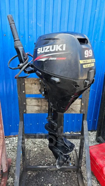 Suzuki. 9,9��.�., 4-�������, ����������, ���� L (508 ��), 2010 ��� ����