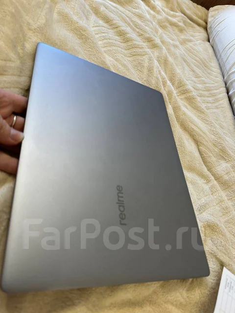 Realme Book Prime. 14", 2,5����, ��� 16 ��, ���� 512���, WiFi: 1, Bluetooth: 1 ����