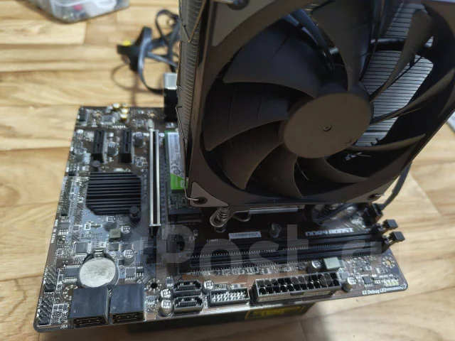 Intel Core i5-9400F ����