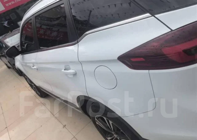 Geely Atlas. �������, 4wd, 1.8 (184��.�.), ������, 30 000����. ��, �/�. ��� ����� �� ������������ ����