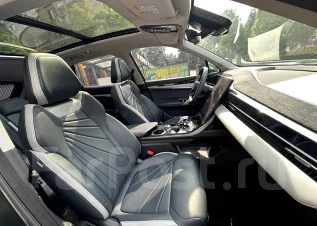 Geely Atlas Pro. �������, 4wd, 1.5 (170��.�.), ������, 1 900����. ��, �/�. ��� ����� �� ������������ ����