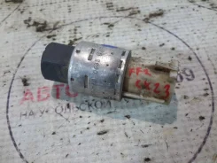 ������ ������������ Ford Focus 2 95BW19E561AA 95BW19E561AA ����