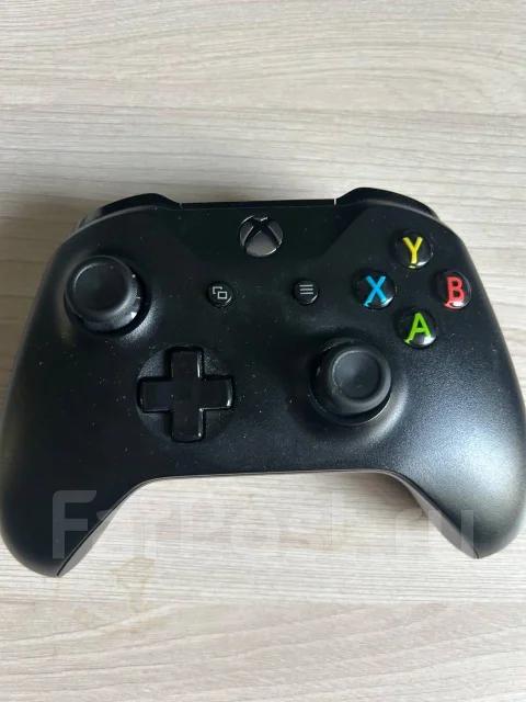 Microsoft Xbox One X ����