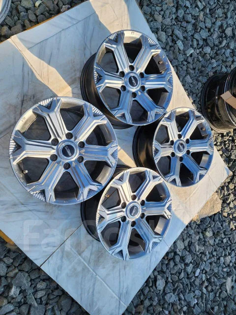 Dunlop Wild Cruising. 7.5x17", 6x139.7, ET25 ����