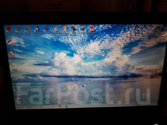Asus. 15.6", 2,1����, ��� 2048 ��, ���� 320���, WiFi: 1 ����
