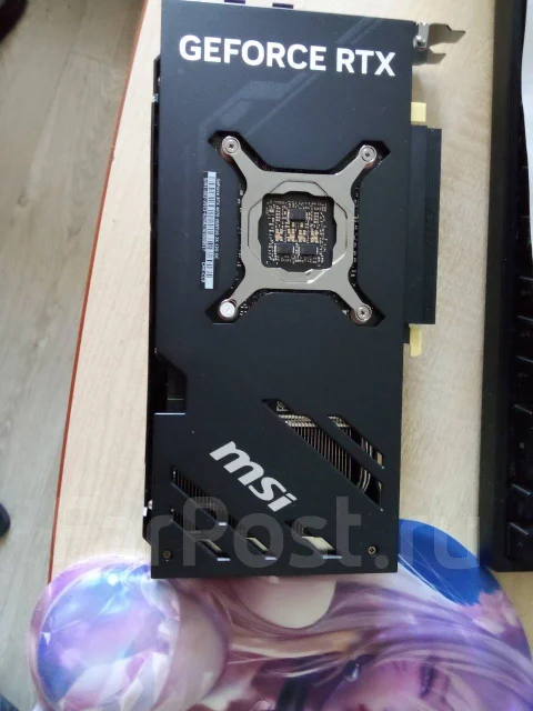 GeForce RTX 4070 ����
