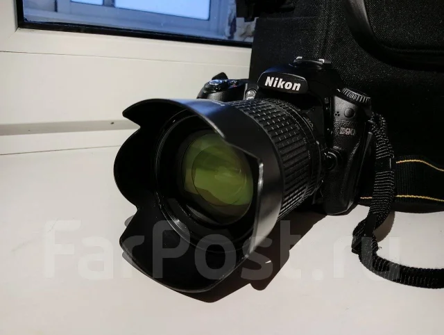 Nikon D90 ����