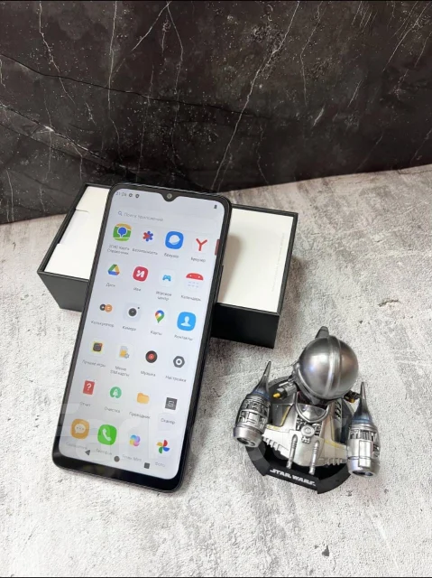 Xiaomi Redmi A3. �/�, 128 ��, ������, 3G, 4G LTE ����
