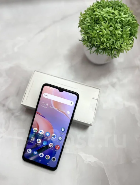 TCL 408. �/�, 64 ��, ������, 3G, 4G LTE ����