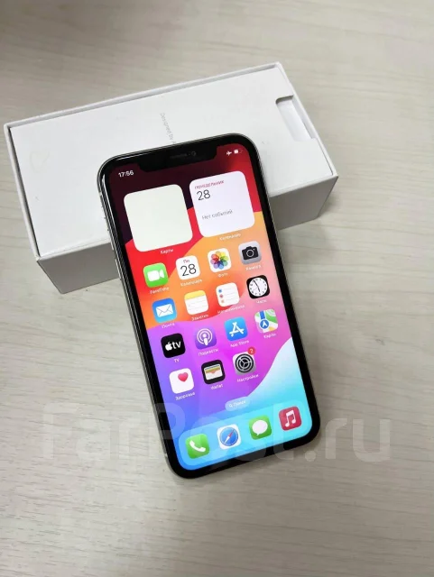 Apple iPhone 11. �/�, 128 ��, �����, 3G, 4G LTE ����