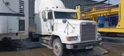 Freightliner FLD ����