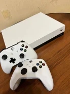 Microsoft Xbox One X ����