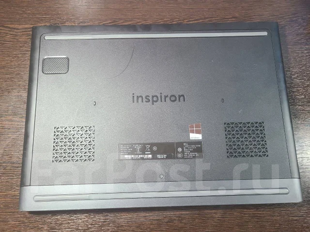 Dell Inspiron 7567. 15.6", 2,5����, ��� 12 ��, ���� 628���, WiFi: 1, Bluetooth: 1, ����������� �� 1��. ����