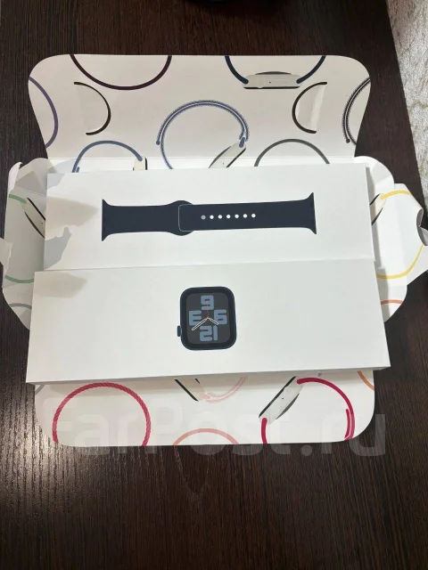 Apple Watch SE 2 ����