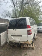 Toyota Noah. AZR65, 1AZ ����