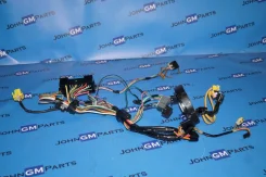 ����� ���������� ��� SRS 26101829 Cadillac Escalade GMT800 26101829 ����